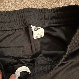 Nike men’s  Black track pant
